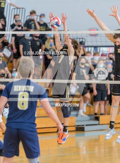 Thumbnail 1 in Joel Barlow vs Newington (CIAC Class M Final) photogallery.