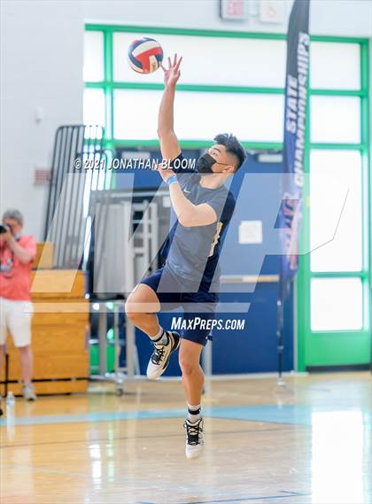 Thumbnail 1 in Joel Barlow vs Newington (CIAC Class M Final) photogallery.