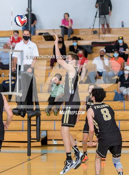 Thumbnail 3 in Joel Barlow vs Newington (CIAC Class M Final) photogallery.
