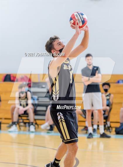 Thumbnail 1 in Joel Barlow vs Newington (CIAC Class M Final) photogallery.
