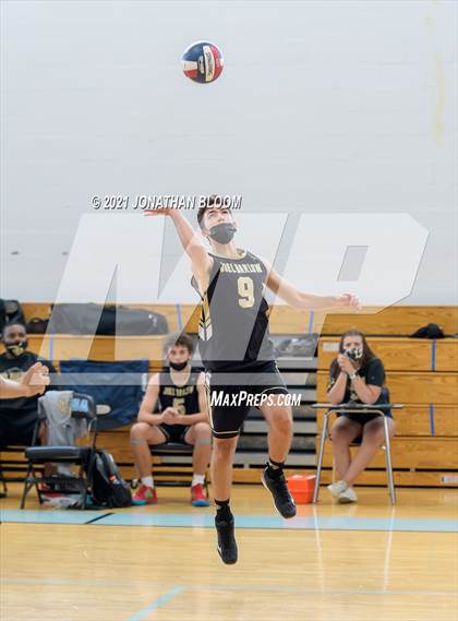 Thumbnail 3 in Joel Barlow vs Newington (CIAC Class M Final) photogallery.