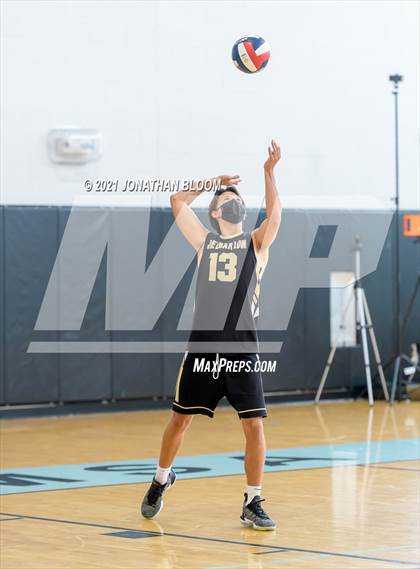 Thumbnail 3 in Joel Barlow vs Newington (CIAC Class M Final) photogallery.