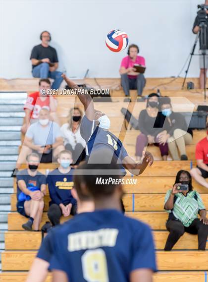 Thumbnail 1 in Joel Barlow vs Newington (CIAC Class M Final) photogallery.