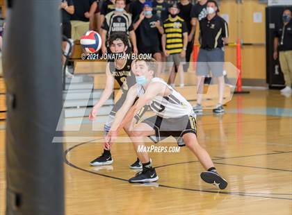 Thumbnail 2 in Joel Barlow vs Newington (CIAC Class M Final) photogallery.