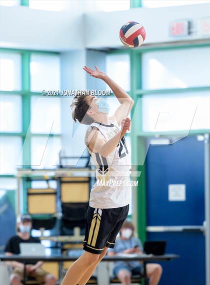 Thumbnail 1 in Joel Barlow vs Newington (CIAC Class M Final) photogallery.