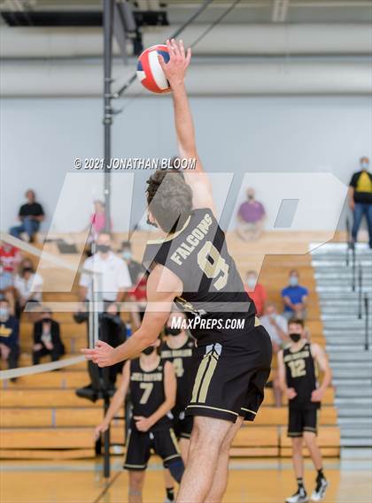 Thumbnail 2 in Joel Barlow vs Newington (CIAC Class M Final) photogallery.
