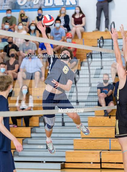 Thumbnail 2 in Joel Barlow vs Newington (CIAC Class M Final) photogallery.