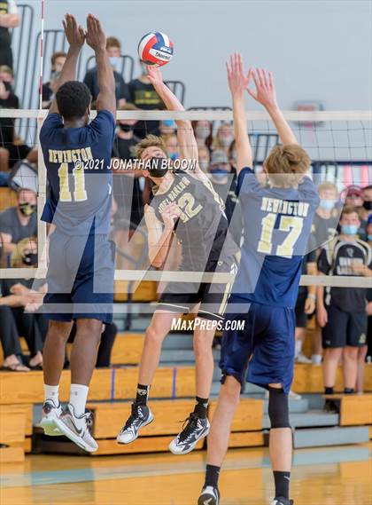 Thumbnail 1 in Joel Barlow vs Newington (CIAC Class M Final) photogallery.