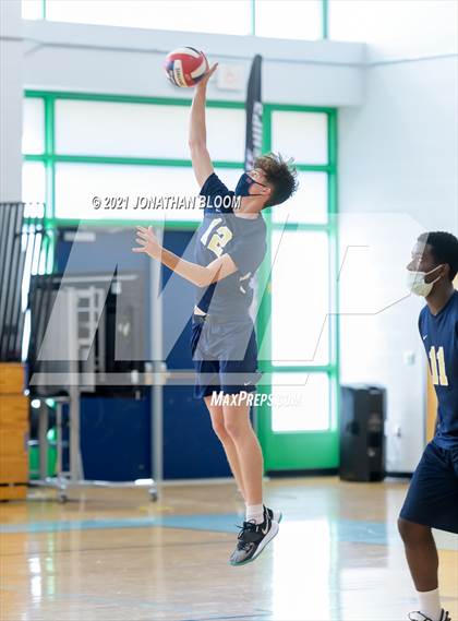 Thumbnail 1 in Joel Barlow vs Newington (CIAC Class M Final) photogallery.