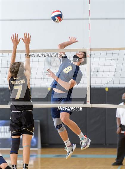 Thumbnail 3 in Joel Barlow vs Newington (CIAC Class M Final) photogallery.