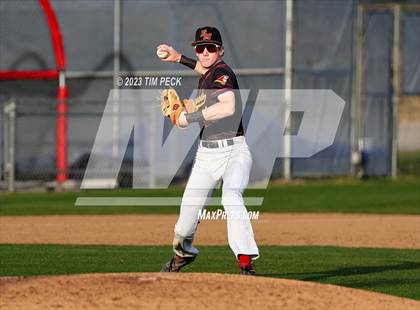 Thumbnail 2 in El Modena @ Yorba Linda photogallery.