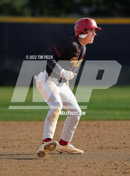 Thumbnail 1 in El Modena @ Yorba Linda photogallery.
