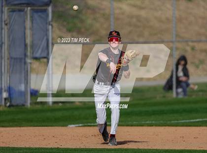Thumbnail 1 in El Modena @ Yorba Linda photogallery.