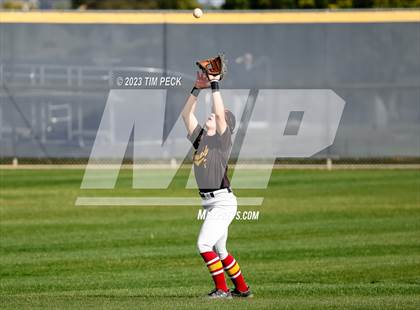 Thumbnail 1 in El Modena @ Yorba Linda photogallery.