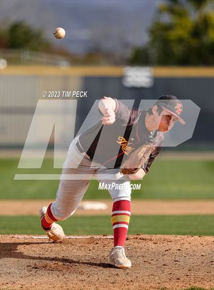 Thumbnail 3 in El Modena @ Yorba Linda photogallery.