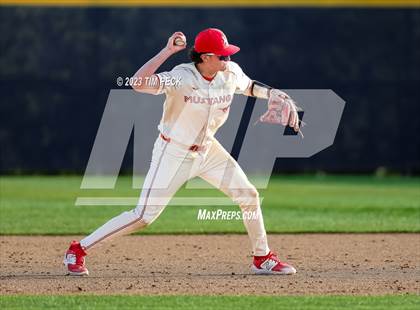 Thumbnail 3 in El Modena @ Yorba Linda photogallery.