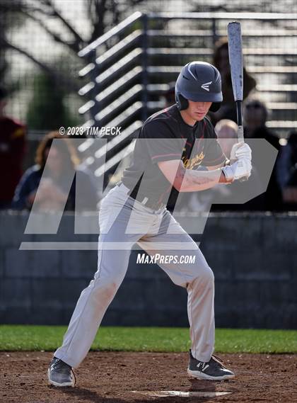 Thumbnail 3 in El Modena @ Yorba Linda photogallery.