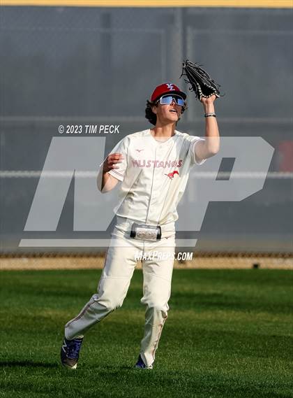Thumbnail 3 in El Modena @ Yorba Linda photogallery.