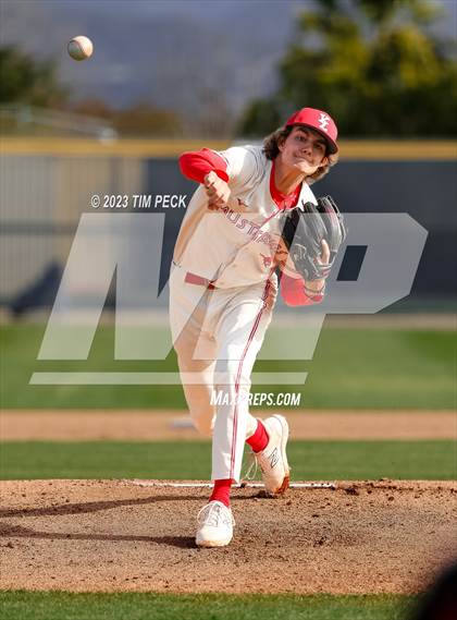 Thumbnail 1 in El Modena @ Yorba Linda photogallery.