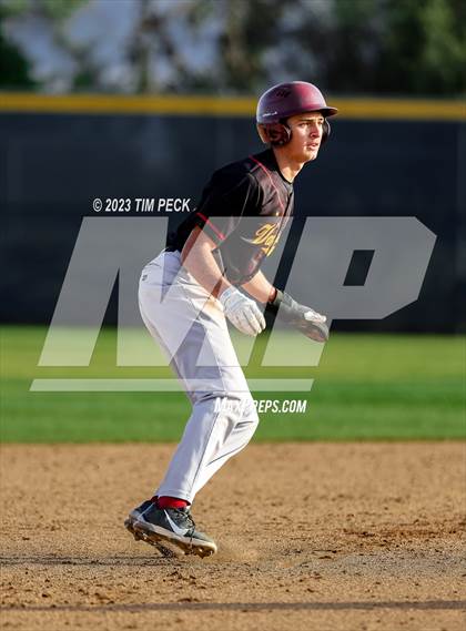 Thumbnail 2 in El Modena @ Yorba Linda photogallery.