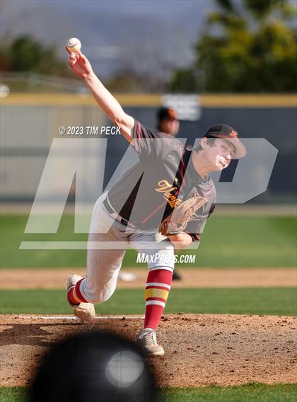 Thumbnail 3 in El Modena @ Yorba Linda photogallery.