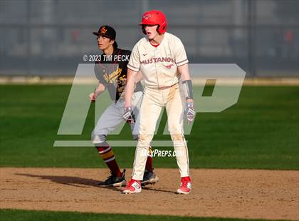 Thumbnail 3 in El Modena @ Yorba Linda photogallery.