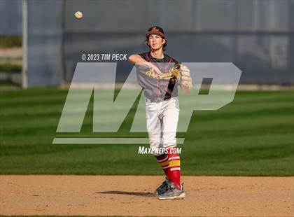 Thumbnail 1 in El Modena @ Yorba Linda photogallery.