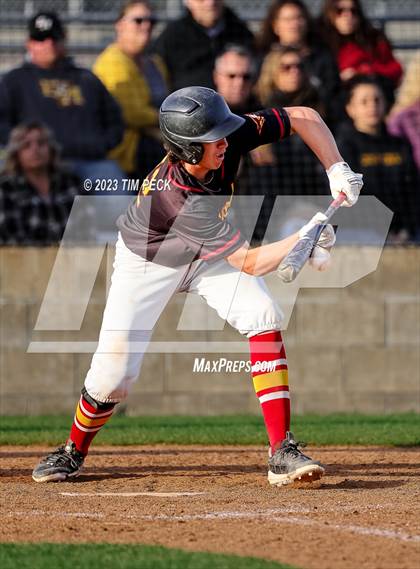 Thumbnail 1 in El Modena @ Yorba Linda photogallery.