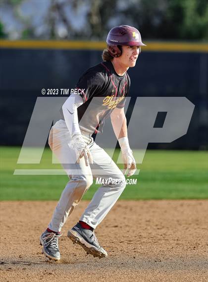 Thumbnail 2 in El Modena @ Yorba Linda photogallery.