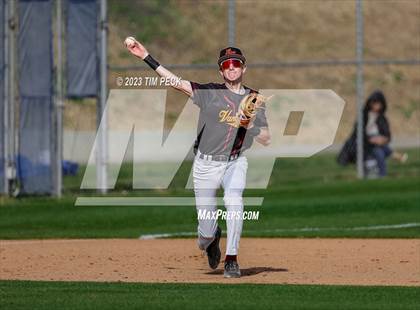 Thumbnail 2 in El Modena @ Yorba Linda photogallery.