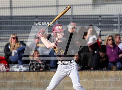 Thumbnail 1 in El Modena @ Yorba Linda photogallery.