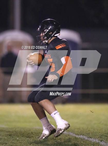Thumbnail 2 in Middletown @ Kelseyville (CIF NCS D5 Semifinal) photogallery.
