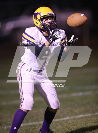 Thumbnail 1 in Middletown @ Kelseyville (CIF NCS D5 Semifinal) photogallery.