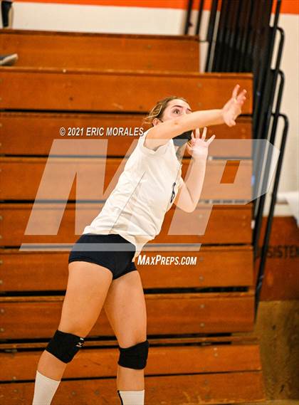 Thumbnail 3 in University City @ Clairemont photogallery.