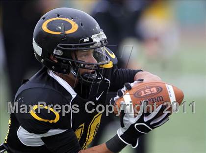 Thumbnail 1 in Klein Oak vs. Stony Point (5A Region 2 Area Playoffs) photogallery.