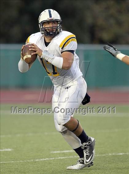 Thumbnail 1 in Klein Oak vs. Stony Point (5A Region 2 Area Playoffs) photogallery.