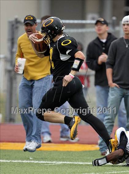 Thumbnail 3 in Klein Oak vs. Stony Point (5A Region 2 Area Playoffs) photogallery.