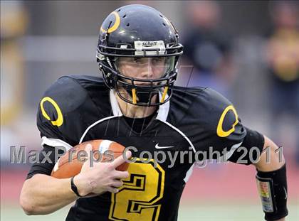 Thumbnail 3 in Klein Oak vs. Stony Point (5A Region 2 Area Playoffs) photogallery.