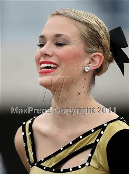 Thumbnail 2 in Klein Oak vs. Stony Point (5A Region 2 Area Playoffs) photogallery.