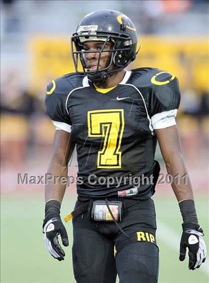 Thumbnail 3 in Klein Oak vs. Stony Point (5A Region 2 Area Playoffs) photogallery.