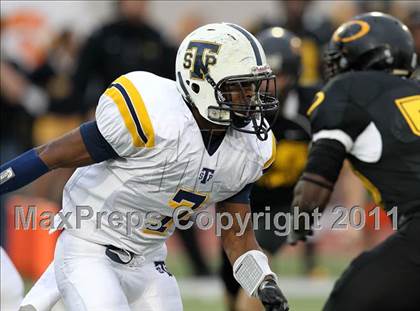 Thumbnail 2 in Klein Oak vs. Stony Point (5A Region 2 Area Playoffs) photogallery.