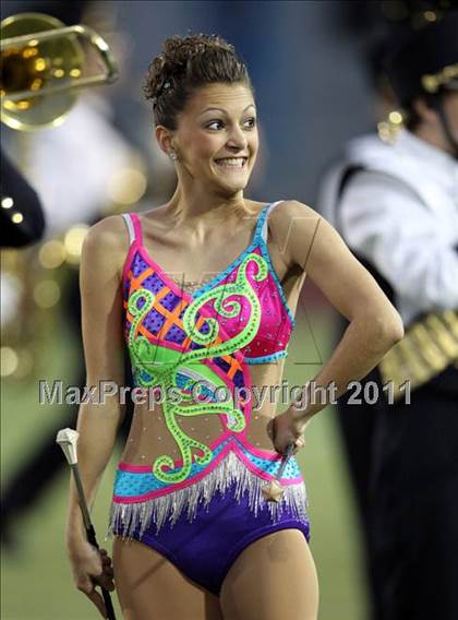 Thumbnail 3 in Klein Oak vs. Stony Point (5A Region 2 Area Playoffs) photogallery.