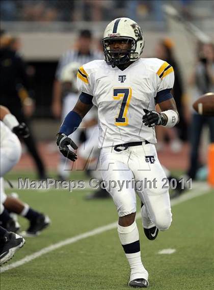 Thumbnail 1 in Klein Oak vs. Stony Point (5A Region 2 Area Playoffs) photogallery.