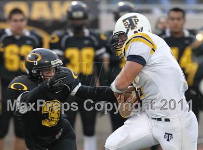 Thumbnail 2 in Klein Oak vs. Stony Point (5A Region 2 Area Playoffs) photogallery.