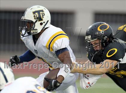 Thumbnail 1 in Klein Oak vs. Stony Point (5A Region 2 Area Playoffs) photogallery.