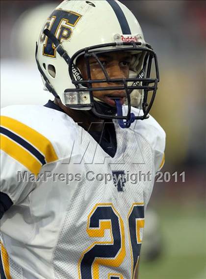 Thumbnail 2 in Klein Oak vs. Stony Point (5A Region 2 Area Playoffs) photogallery.