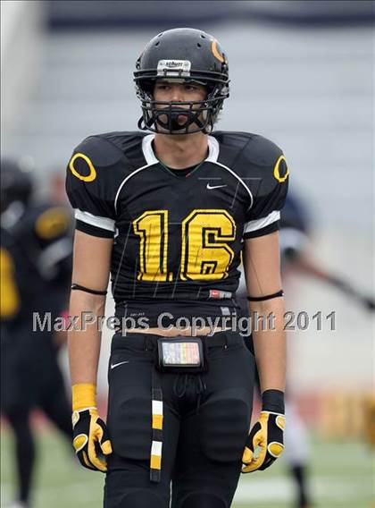 Thumbnail 3 in Klein Oak vs. Stony Point (5A Region 2 Area Playoffs) photogallery.