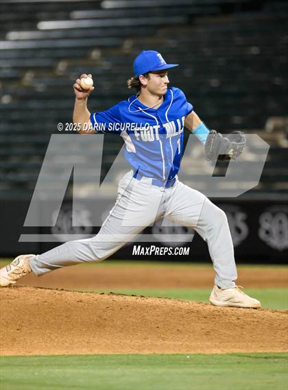 Thumbnail 2 in Catalina Foothills vs. Canyon View (AIA 5A Round 3A Playoff) photogallery.