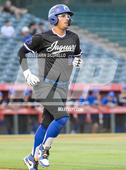 Thumbnail 3 in Catalina Foothills vs. Canyon View (AIA 5A Round 3A Playoff) photogallery.