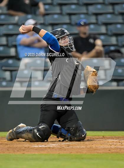 Thumbnail 3 in Catalina Foothills vs. Canyon View (AIA 5A Round 3A Playoff) photogallery.